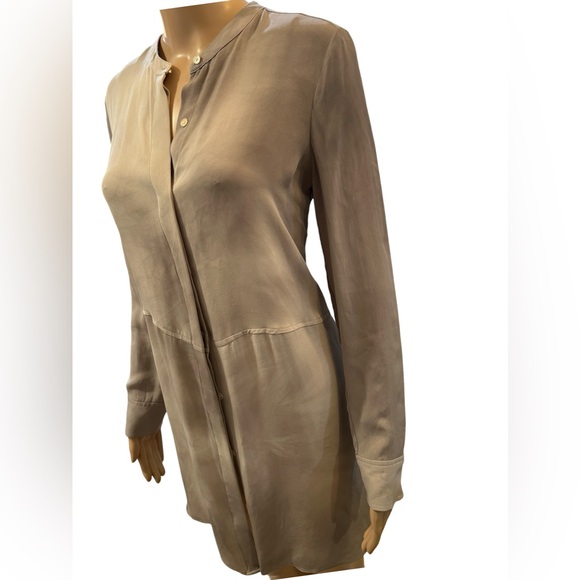 Beautiful ombre silk tunic from Wilfred ( Aritzia) - Picture 7 of 9